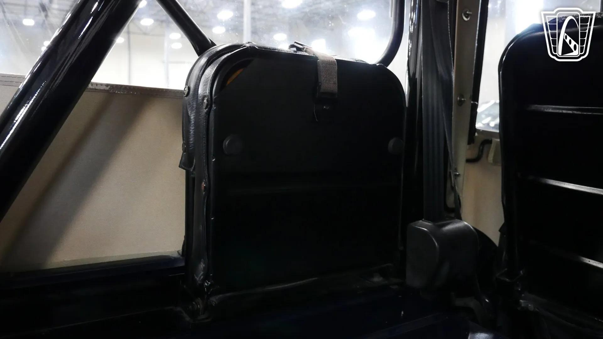 1981 Mitsubishi Jeep J54 KJ5 For Sale