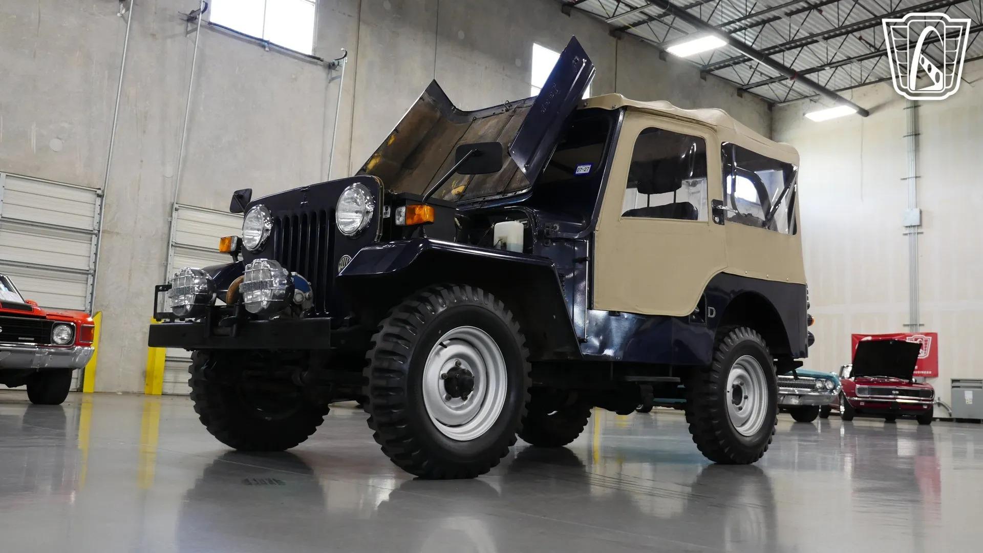 1981 Mitsubishi Jeep J54 KJ5 For Sale