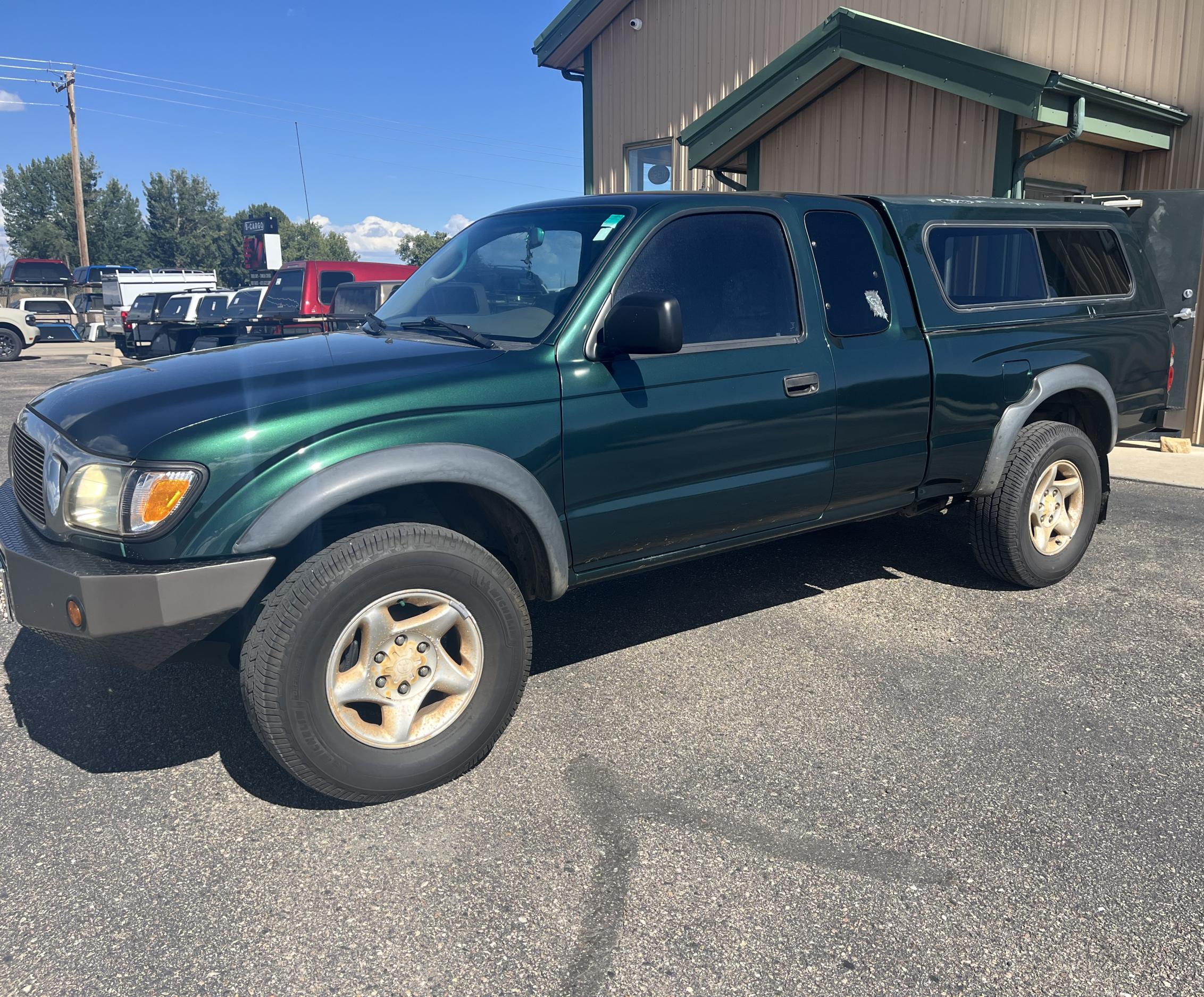 2004 Toyota Tacoma SR5 - 3