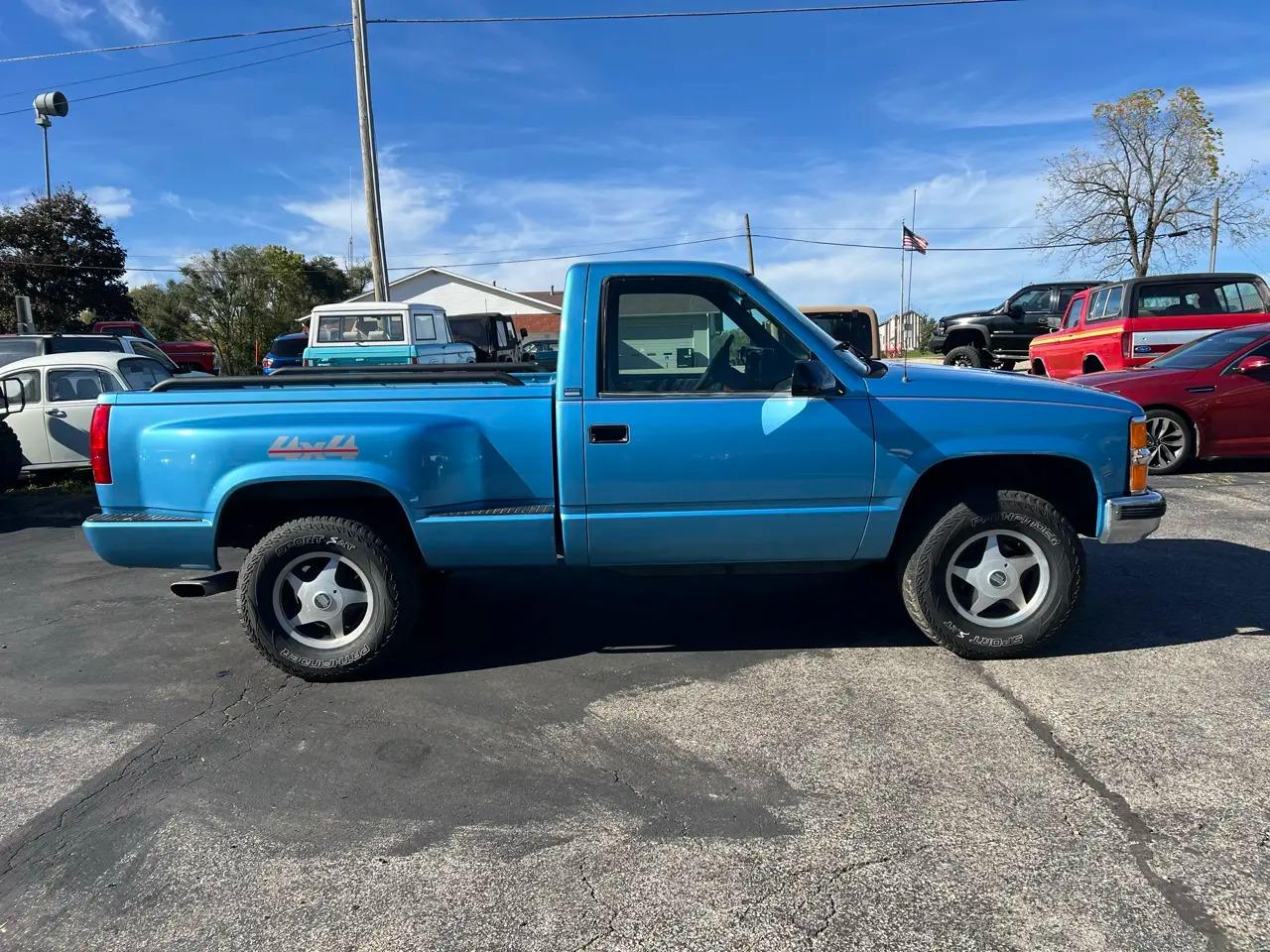 1994 Chevrolet K1500 Sport Side - 5