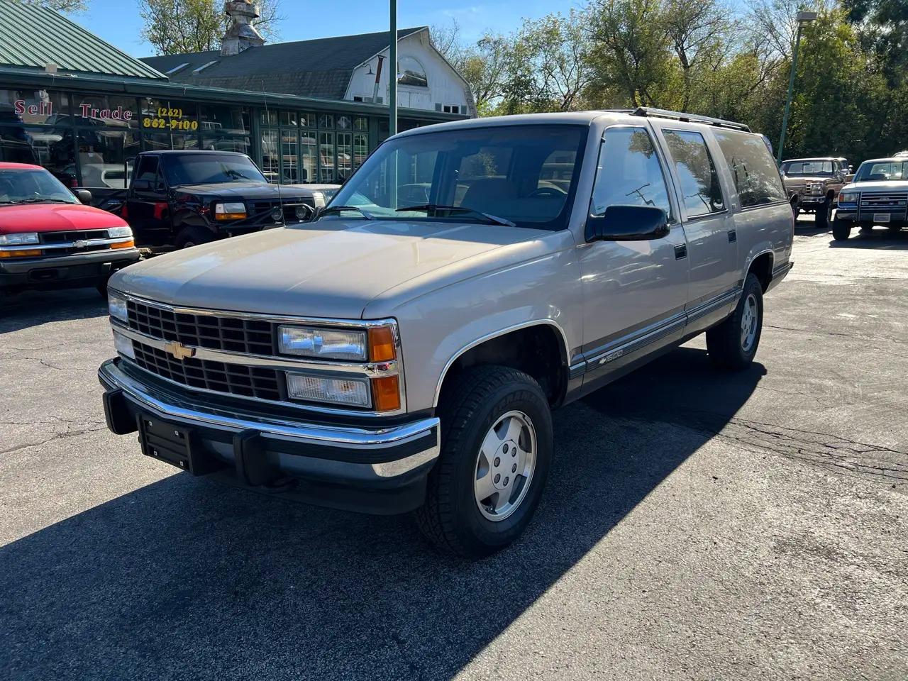  Chevrolet Suburban