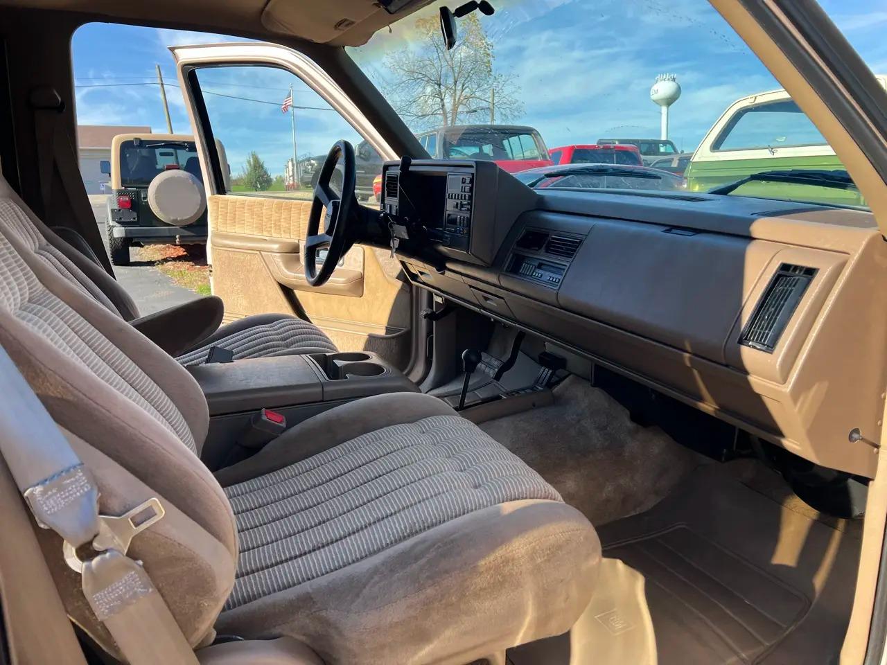 1992 Chevrolet Suburban 1500