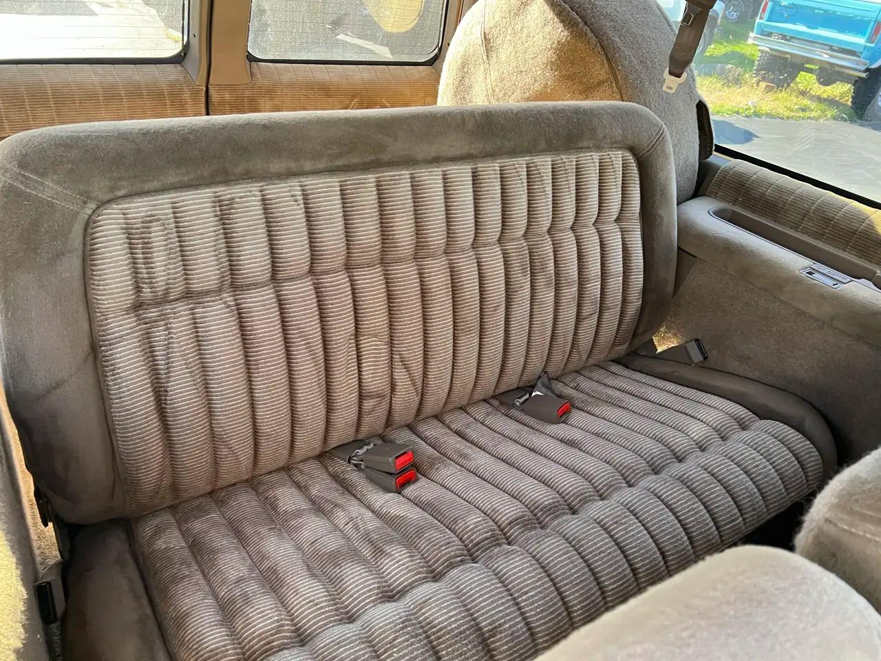 1992 Chevrolet Suburban 1500