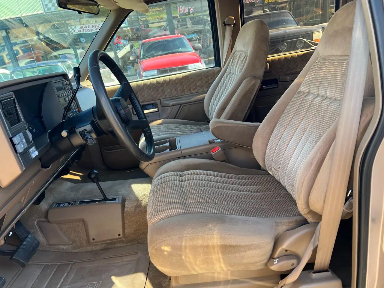 1992 Chevrolet Suburban 1500