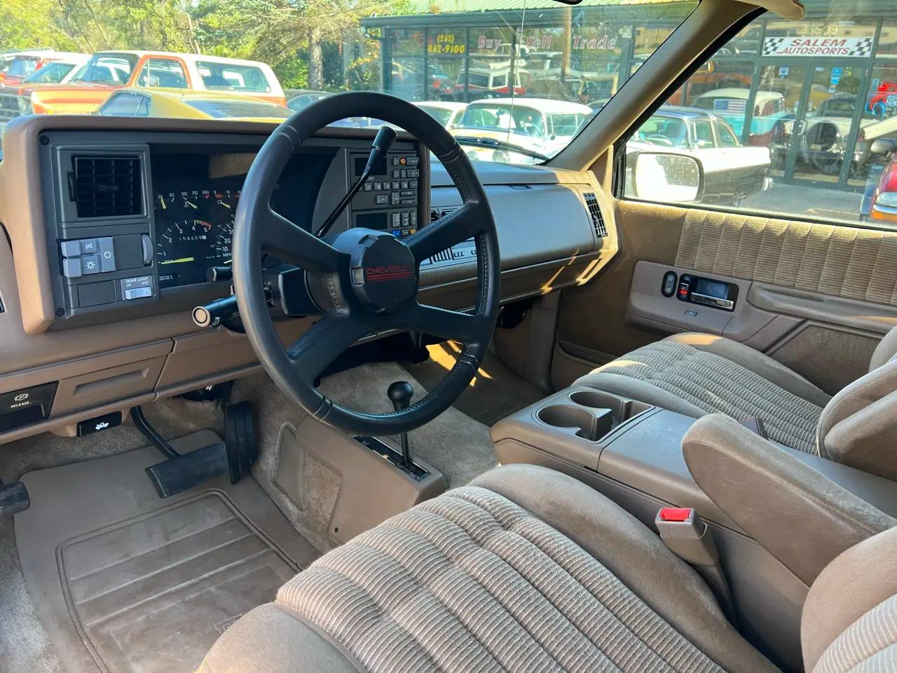 1992 Chevrolet Suburban 1500