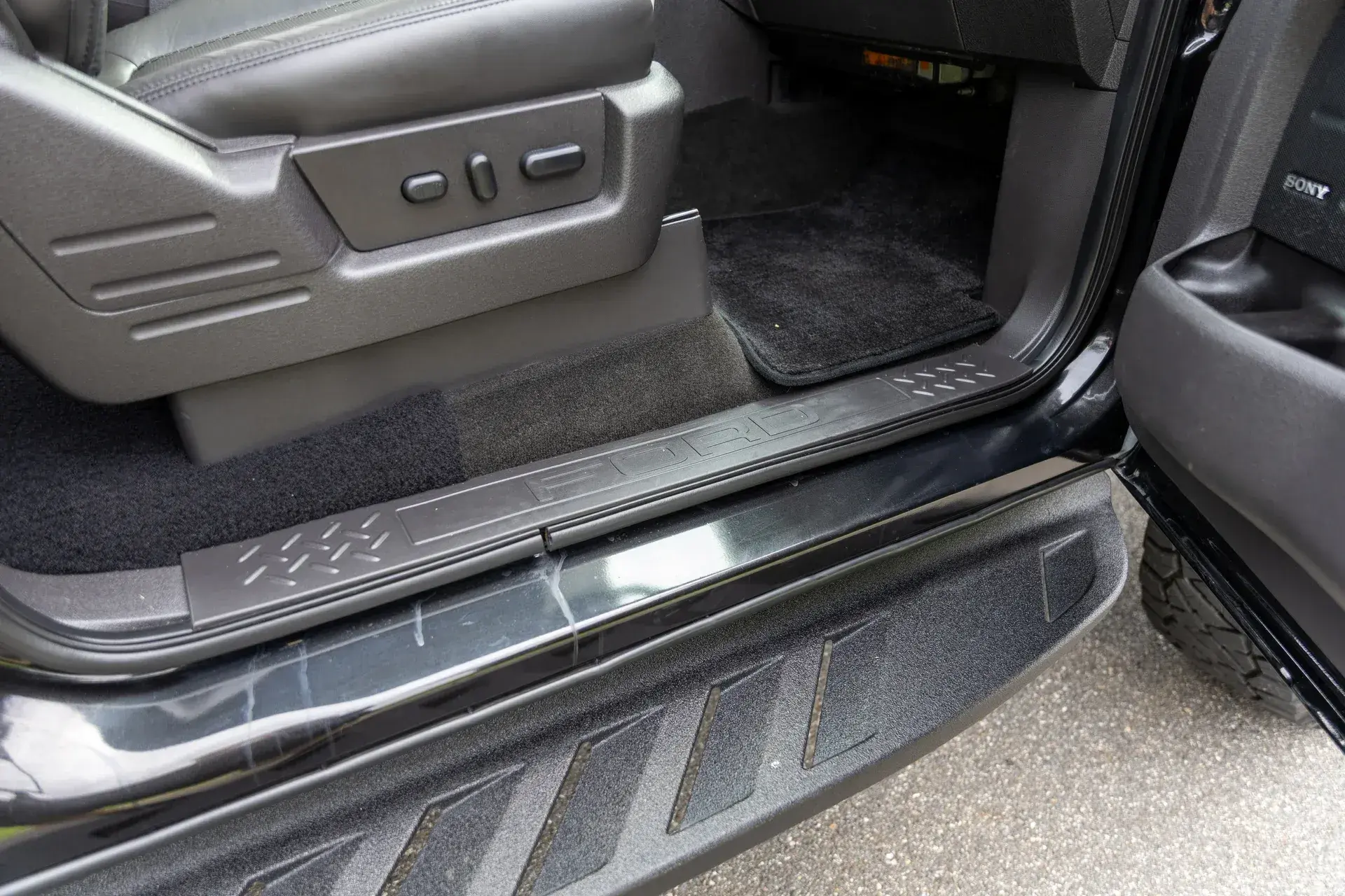 2013 Ford F-150 Hennessey VelociRaptor 600
