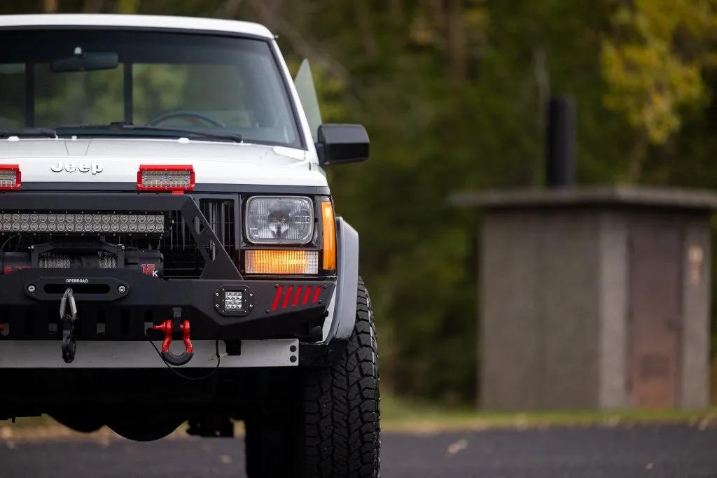 1988 Jeep Comanche Pioneer