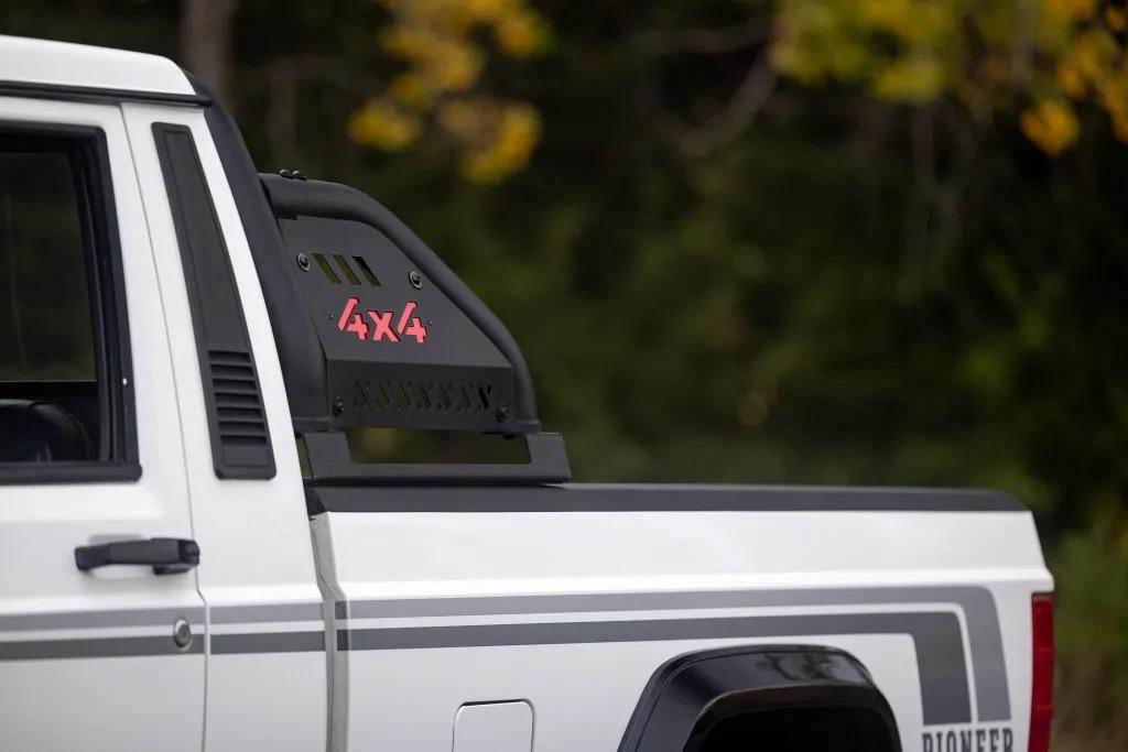 1988 Jeep Comanche Pioneer