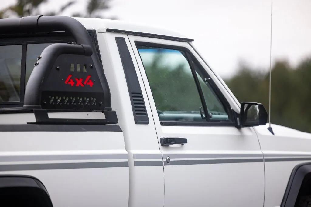 1988 Jeep Comanche Pioneer