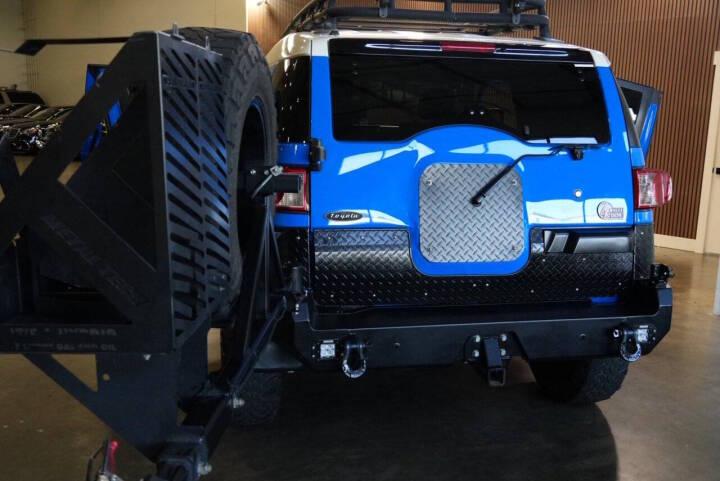 Modified 2008 Toyota FJ Cruiser