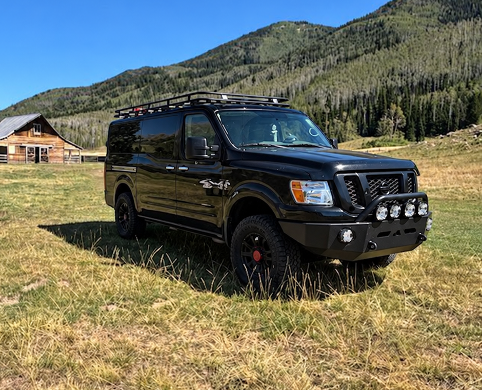  Nissan NV