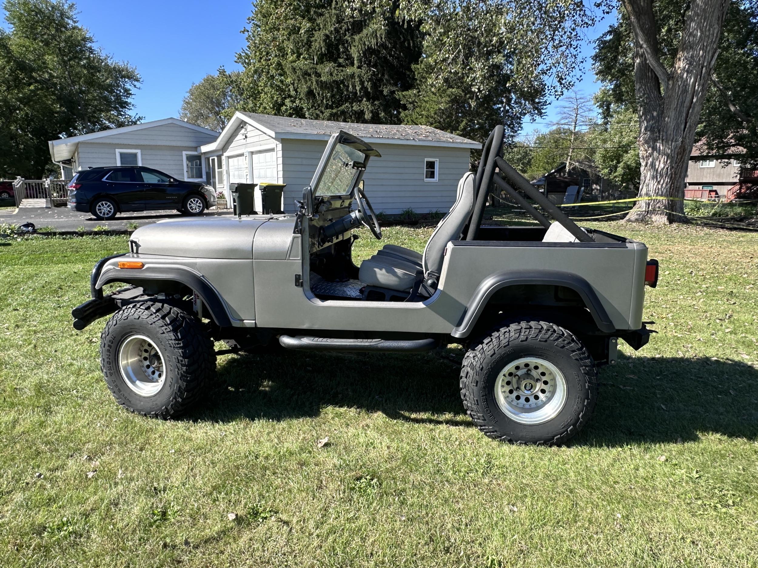 1976 Jeep CJ-7 - 2