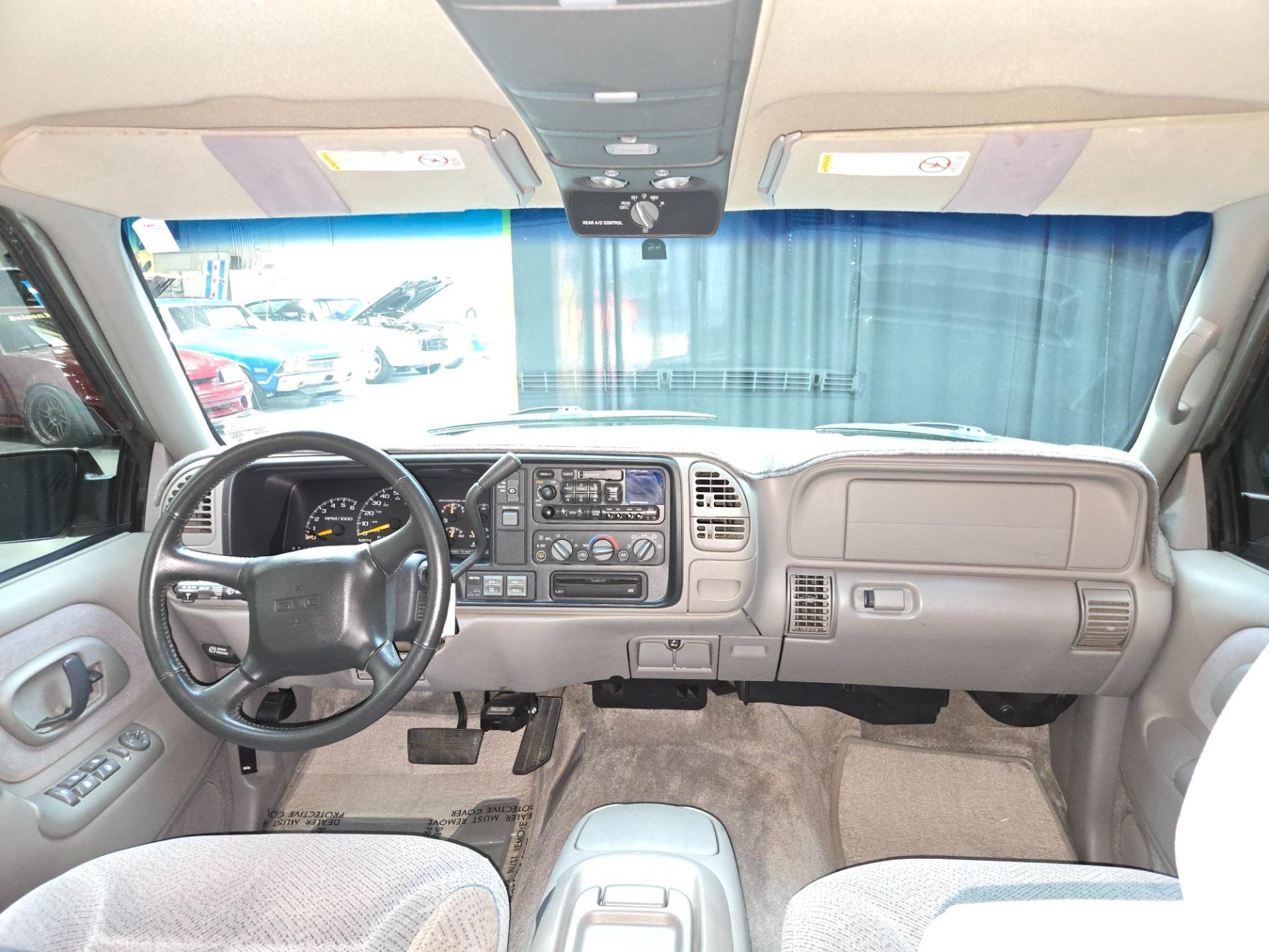 1-Owner 1999 GMC Yukon SLE