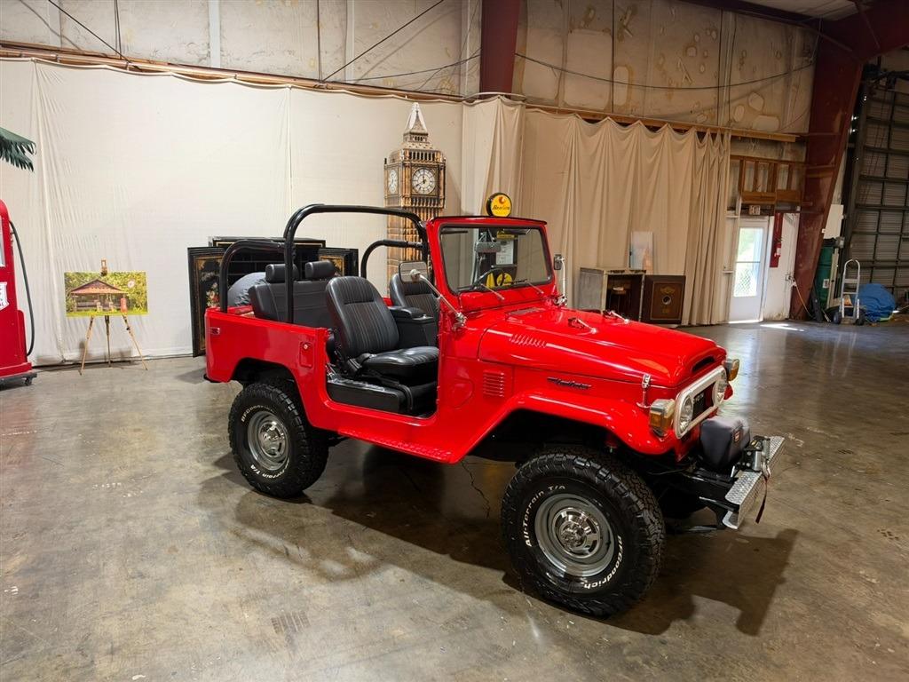 1976 Toyota Land Cruiser FJ40 - 3
