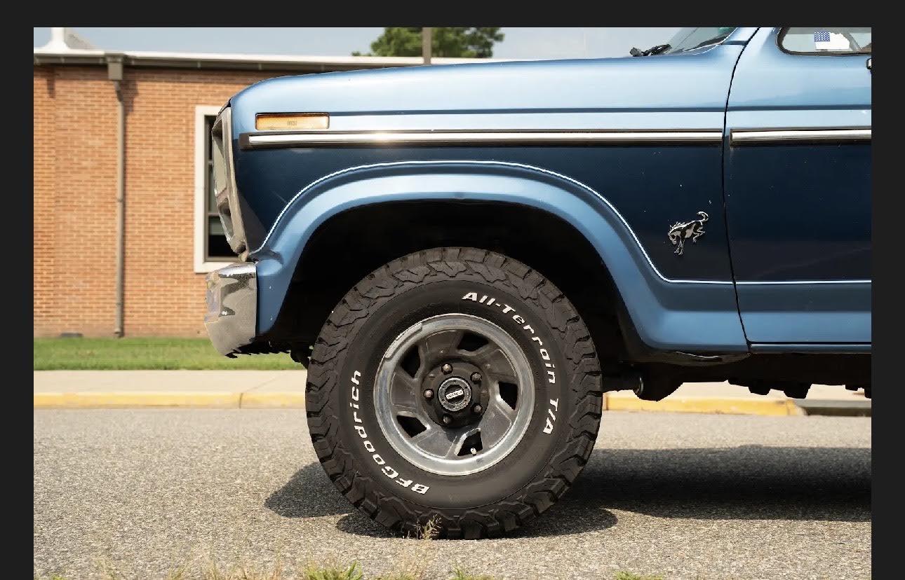 1985 Ford Bronco - 3
