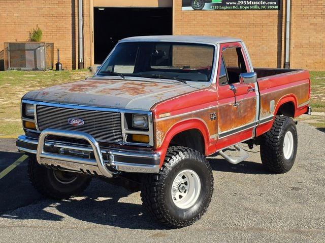  Ford F-100