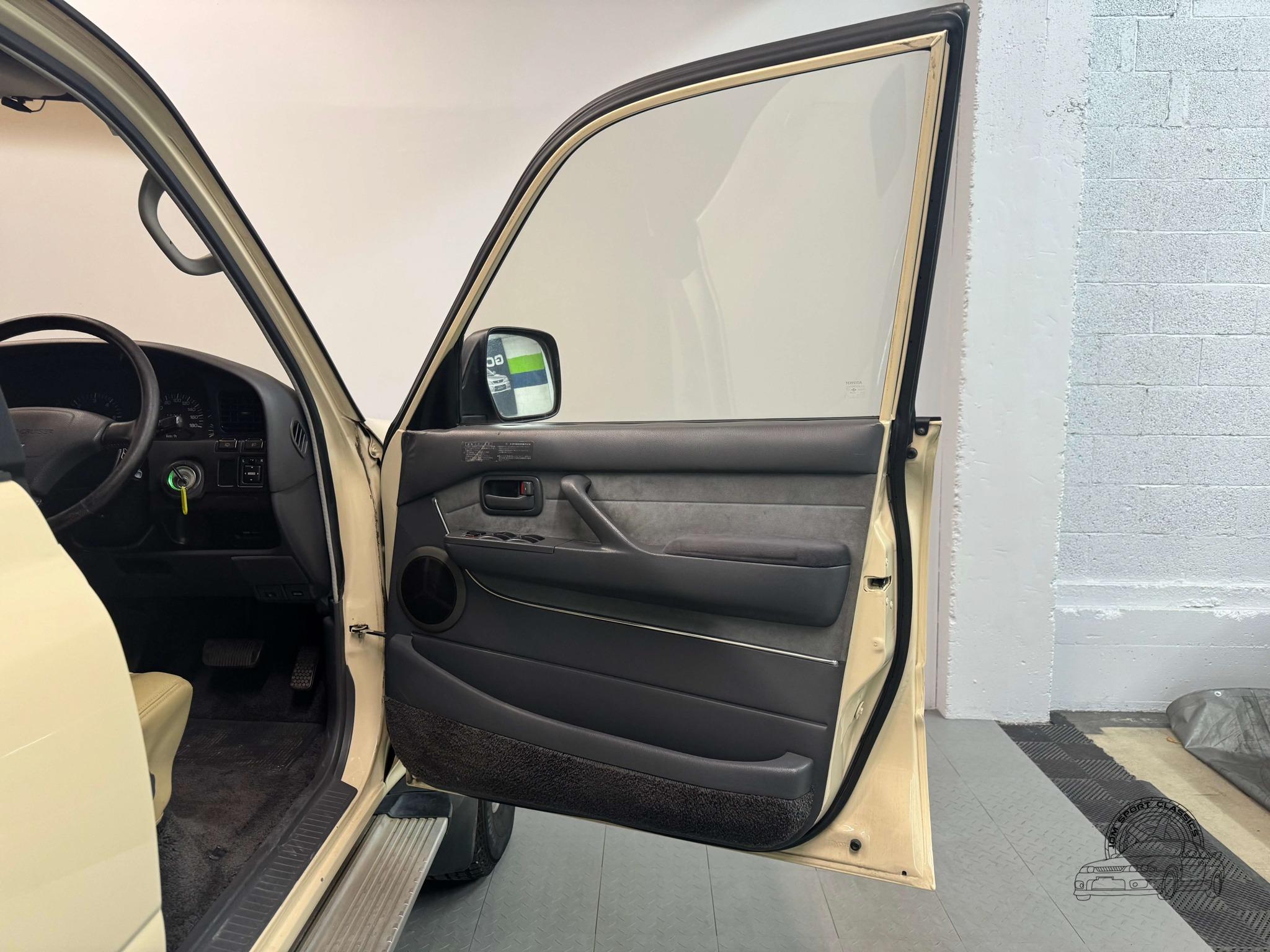 1993 Toyota Land Cruiser VX Limited