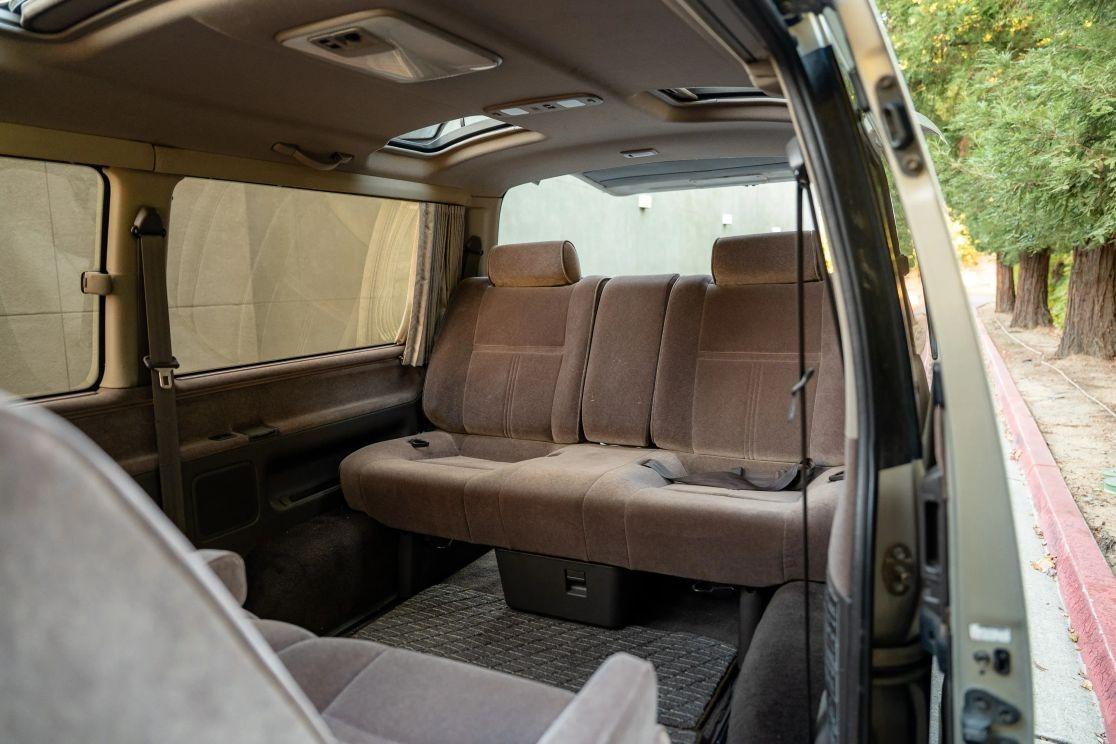 1997 Toyota HiAce Super Custom Limited