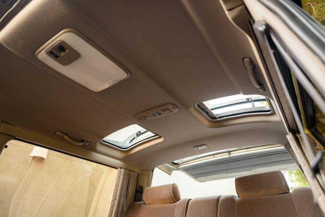 1997 Toyota HiAce Super Custom Limited