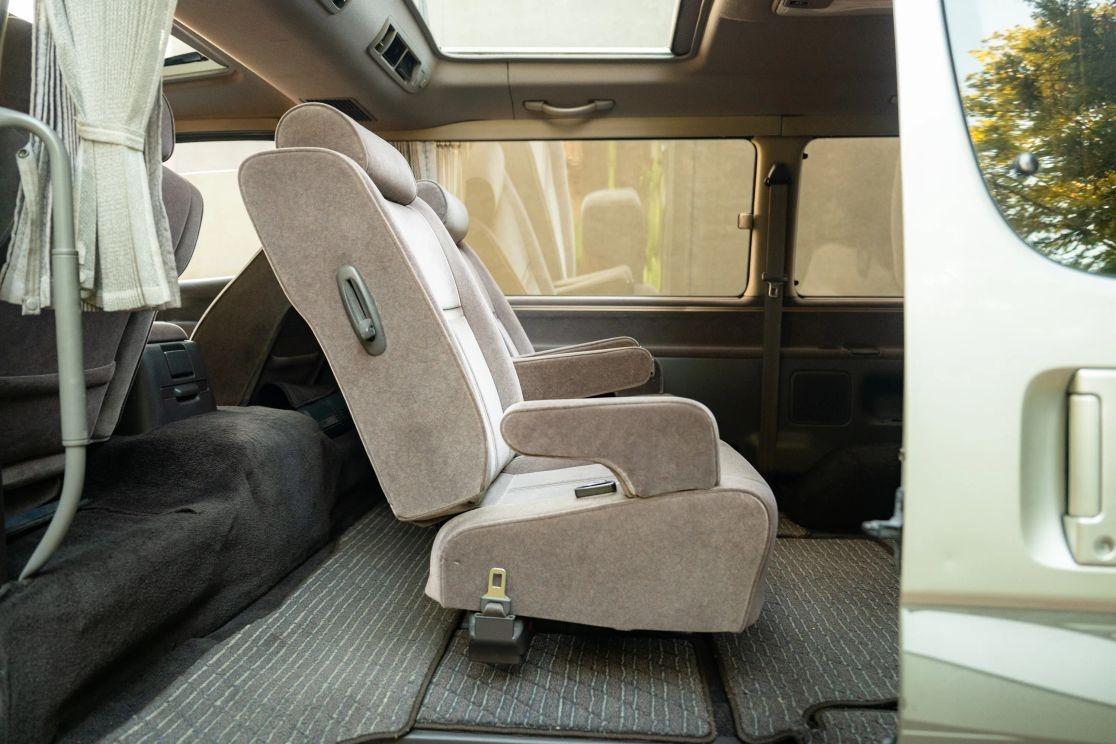 1997 Toyota HiAce Super Custom Limited