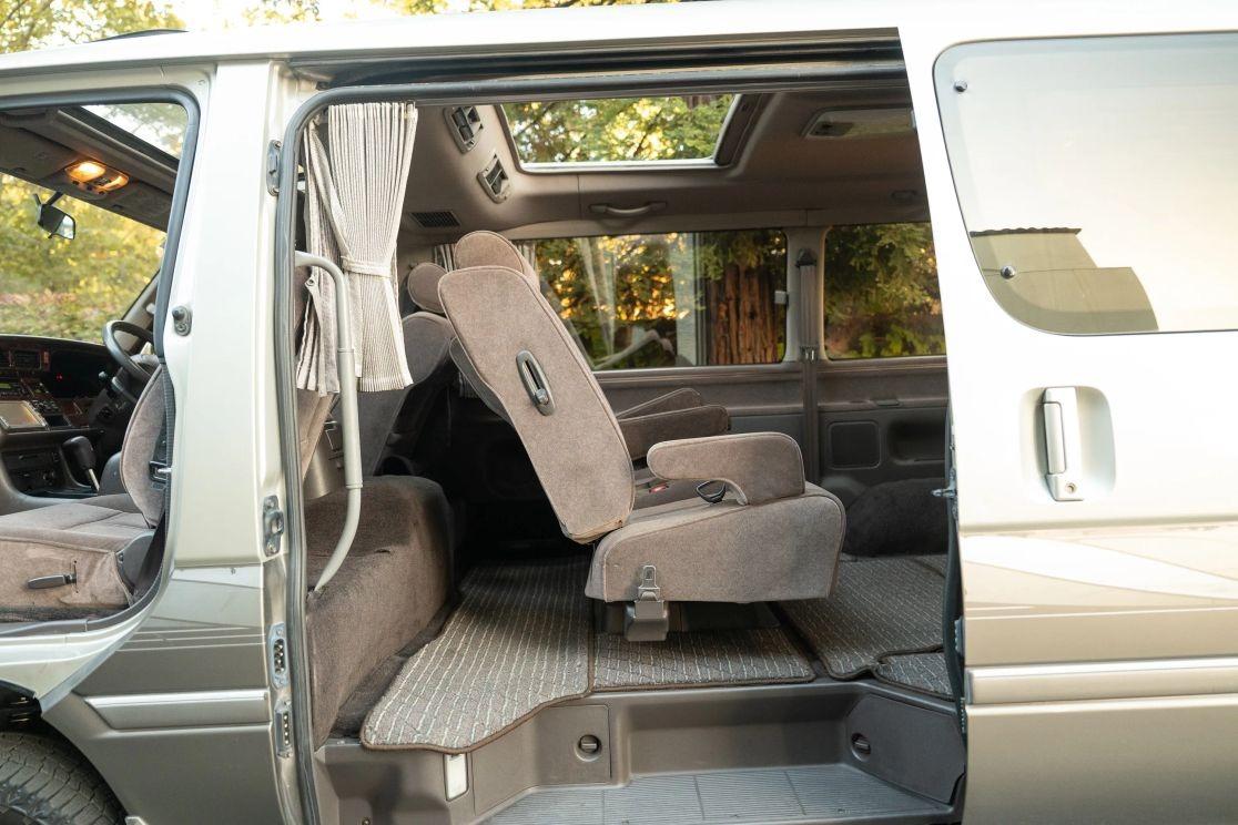 1997 Toyota HiAce Super Custom Limited