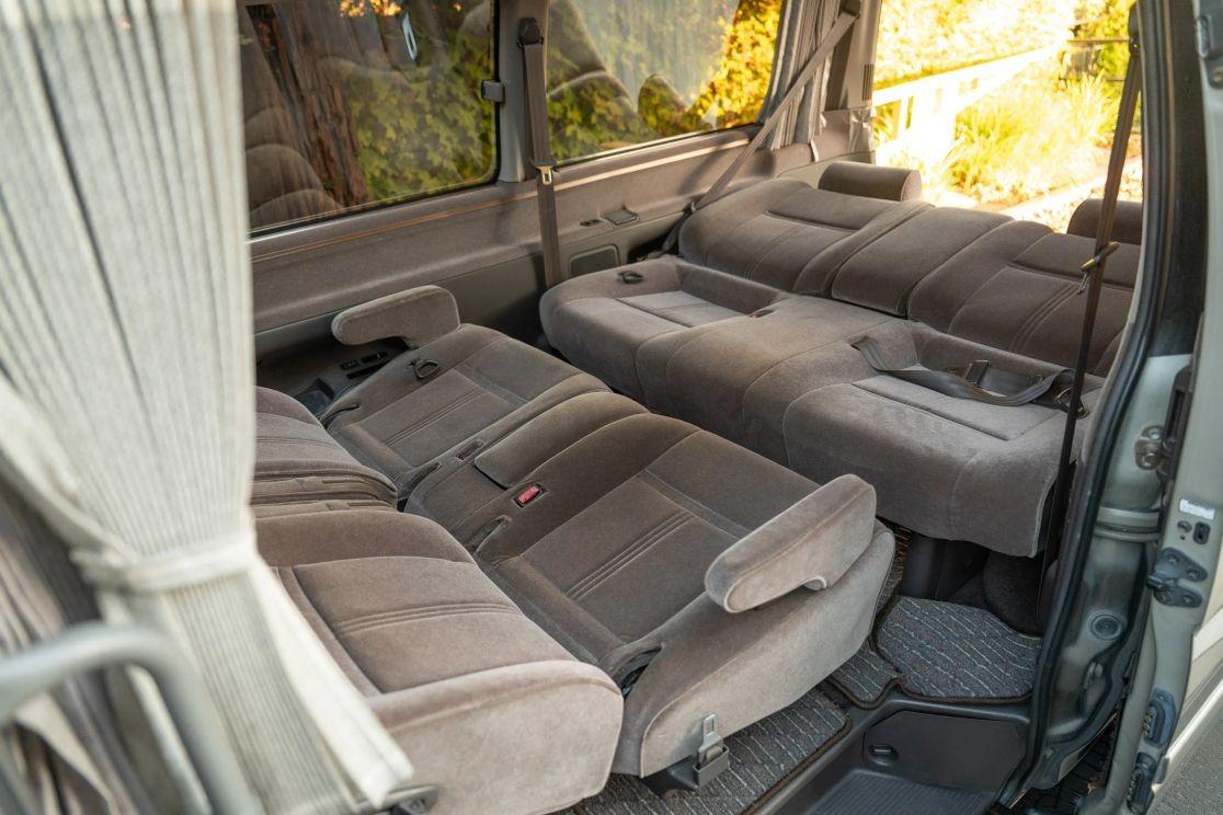 1997 Toyota HiAce Super Custom Limited