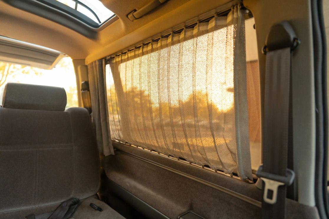 1997 Toyota HiAce Super Custom Limited
