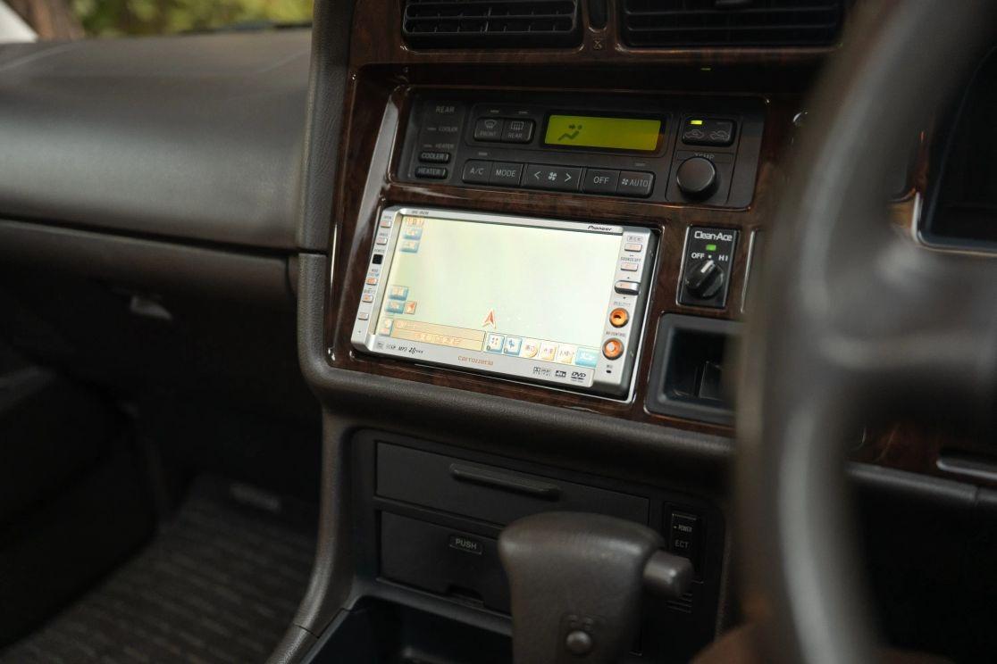 1997 Toyota HiAce Super Custom Limited