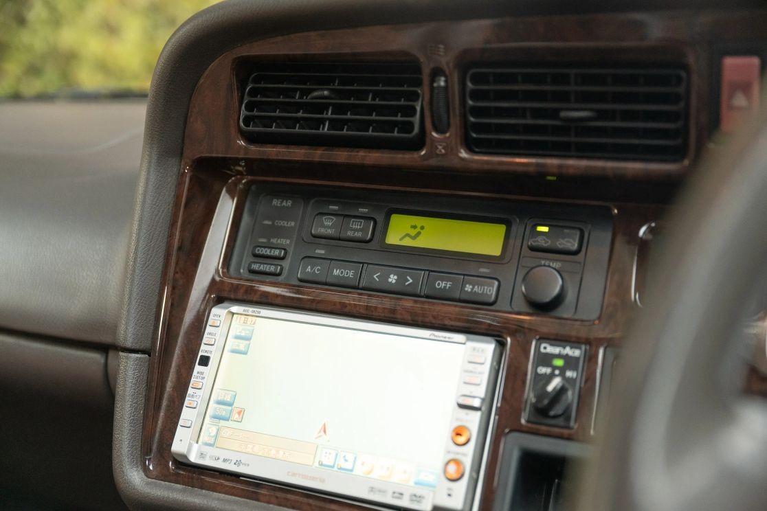 1997 Toyota HiAce Super Custom Limited