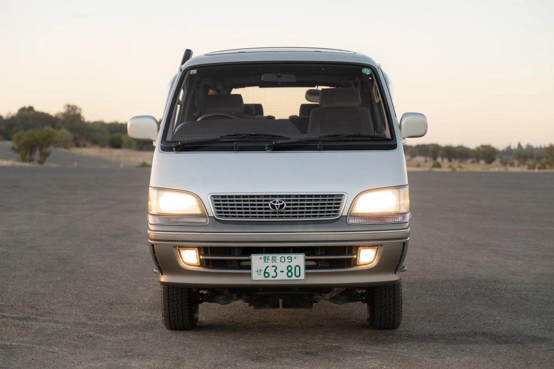 1997 Toyota HiAce Super Custom Limited