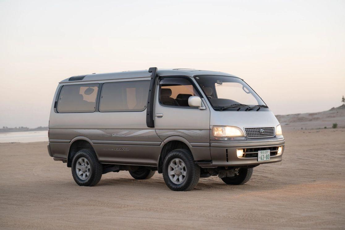 1997 Toyota HiAce Super Custom Limited