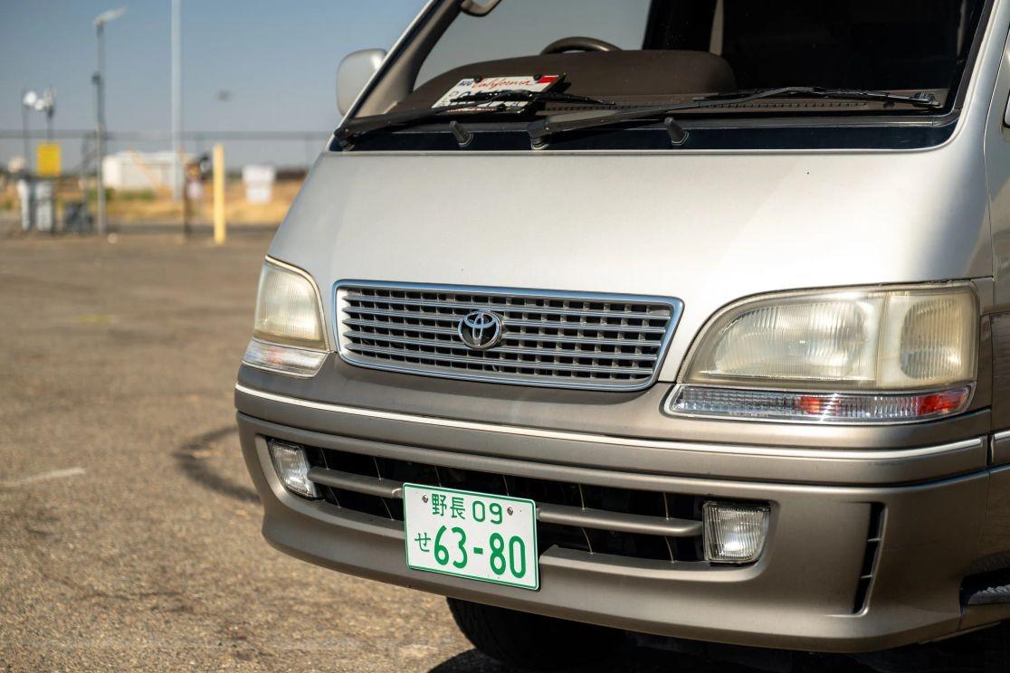 1997 Toyota HiAce Super Custom Limited