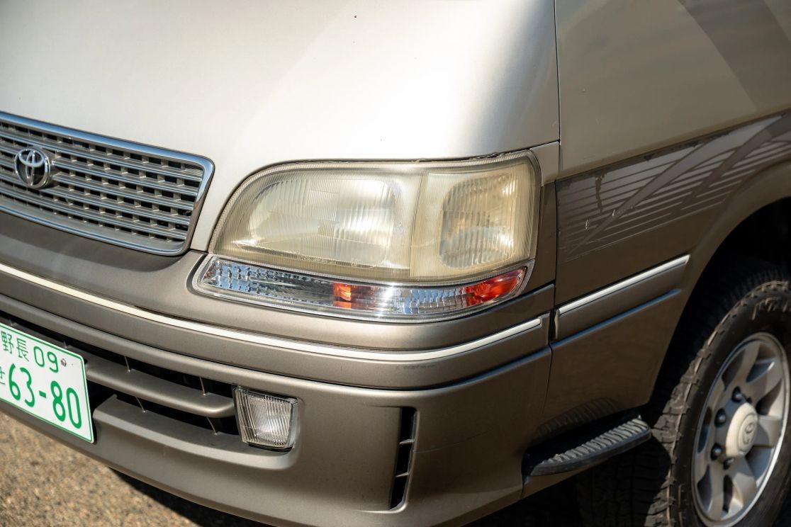 1997 Toyota HiAce Super Custom Limited