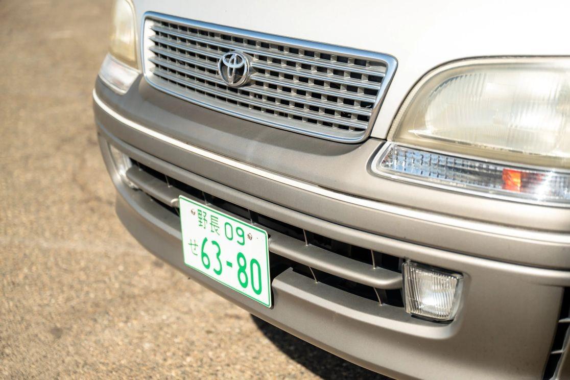 1997 Toyota HiAce Super Custom Limited