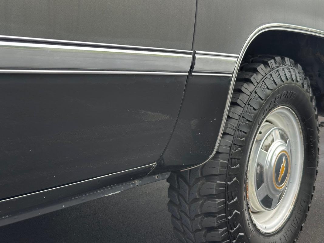 1987 Chevrolet R20 Suburban Silverado