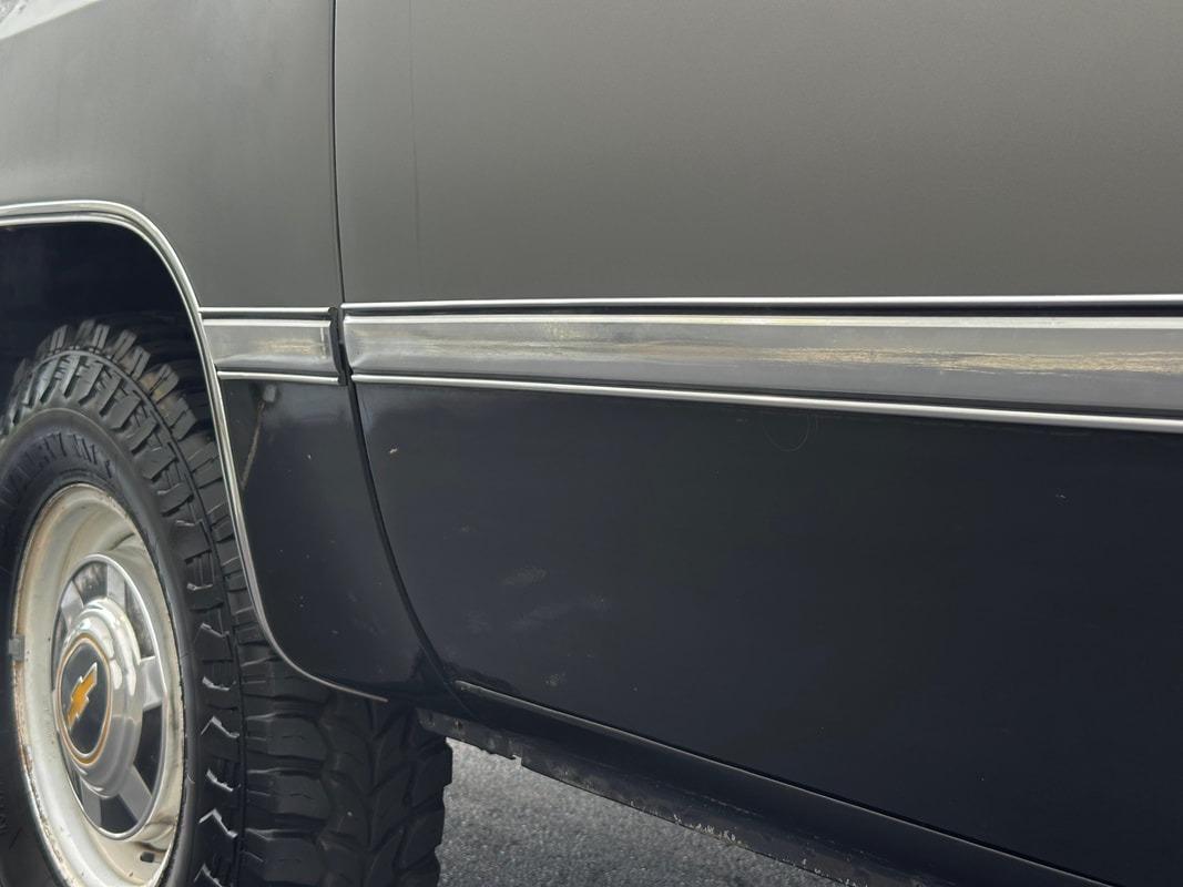 1987 Chevrolet R20 Suburban Silverado