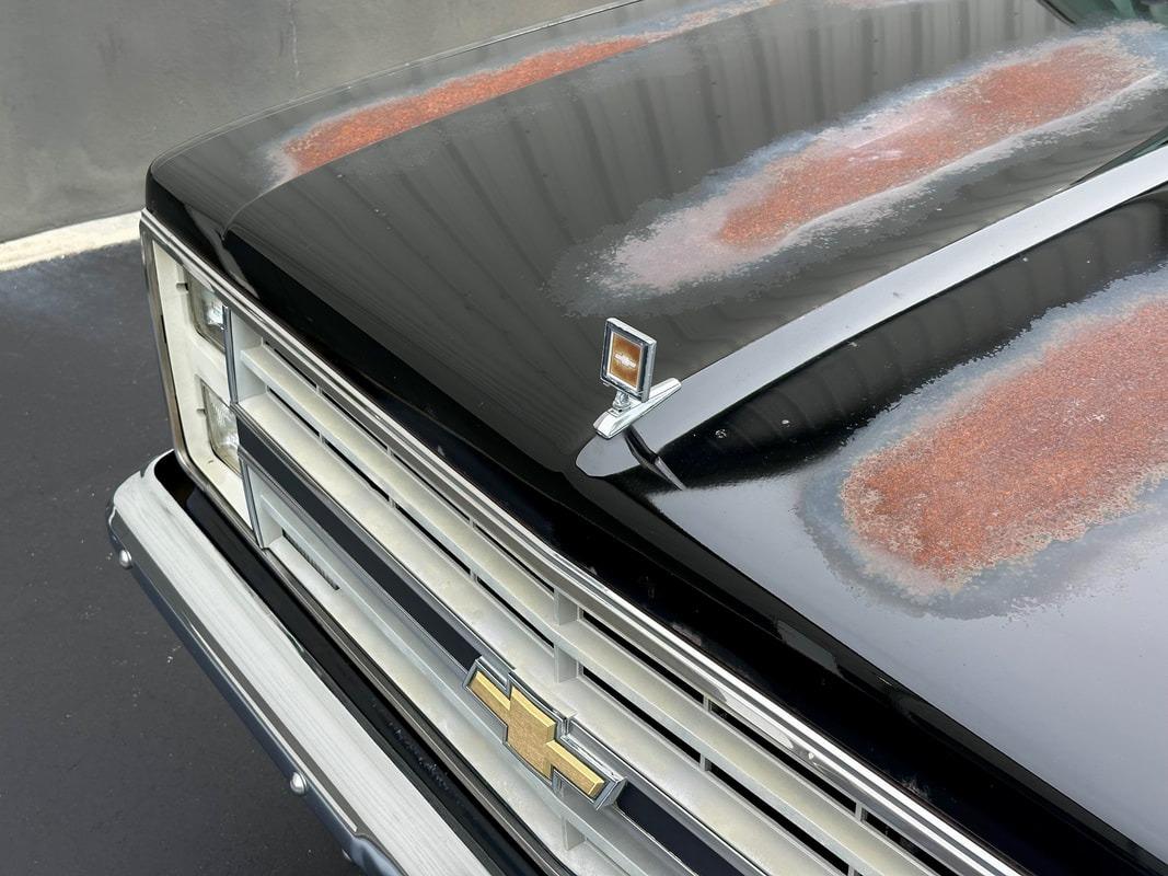 1987 Chevrolet R20 Suburban Silverado
