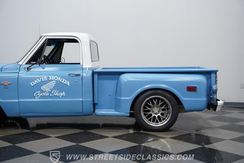 1968 Chevrolet C10 Stepside LS Restomod