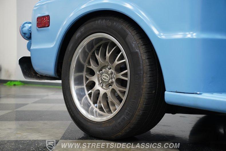 1968 Chevrolet C10 Stepside LS Restomod