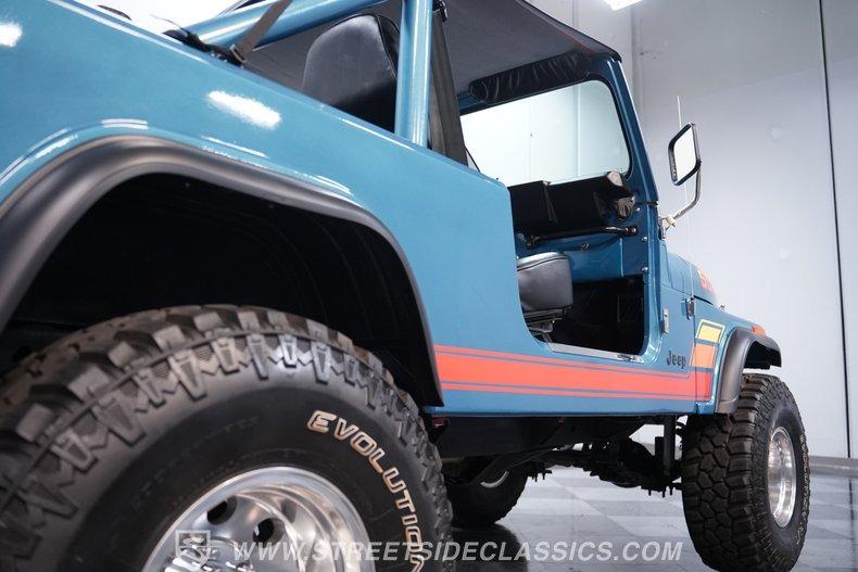 1982 Jeep CJ-8 Scrambler