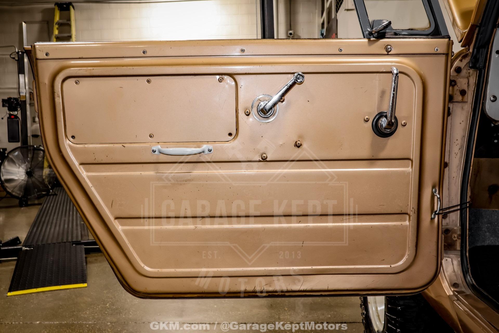1965 International Scout 80