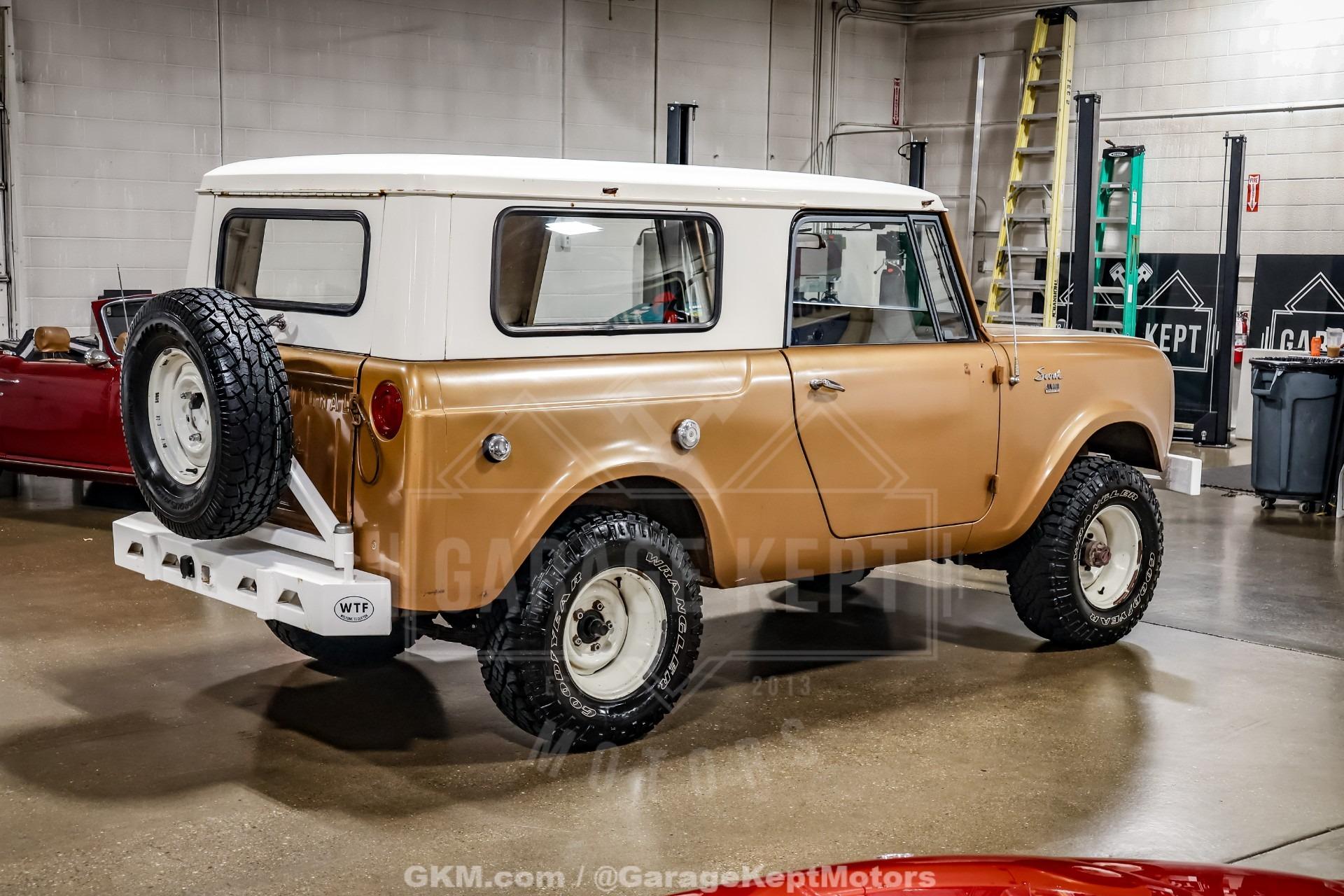 1965 International Scout 80