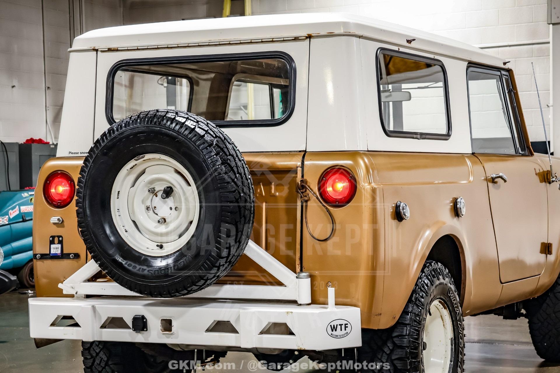 1965 International Scout 80