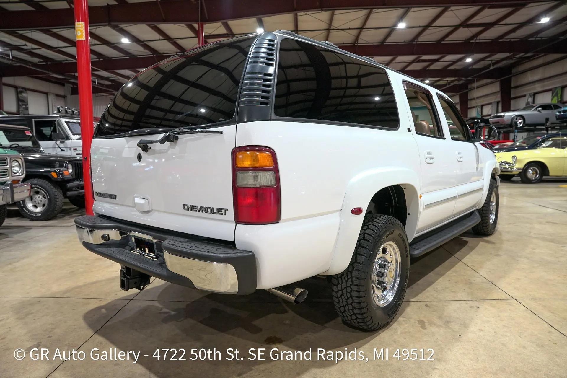2003 Chevrolet Suburban K2500 LT