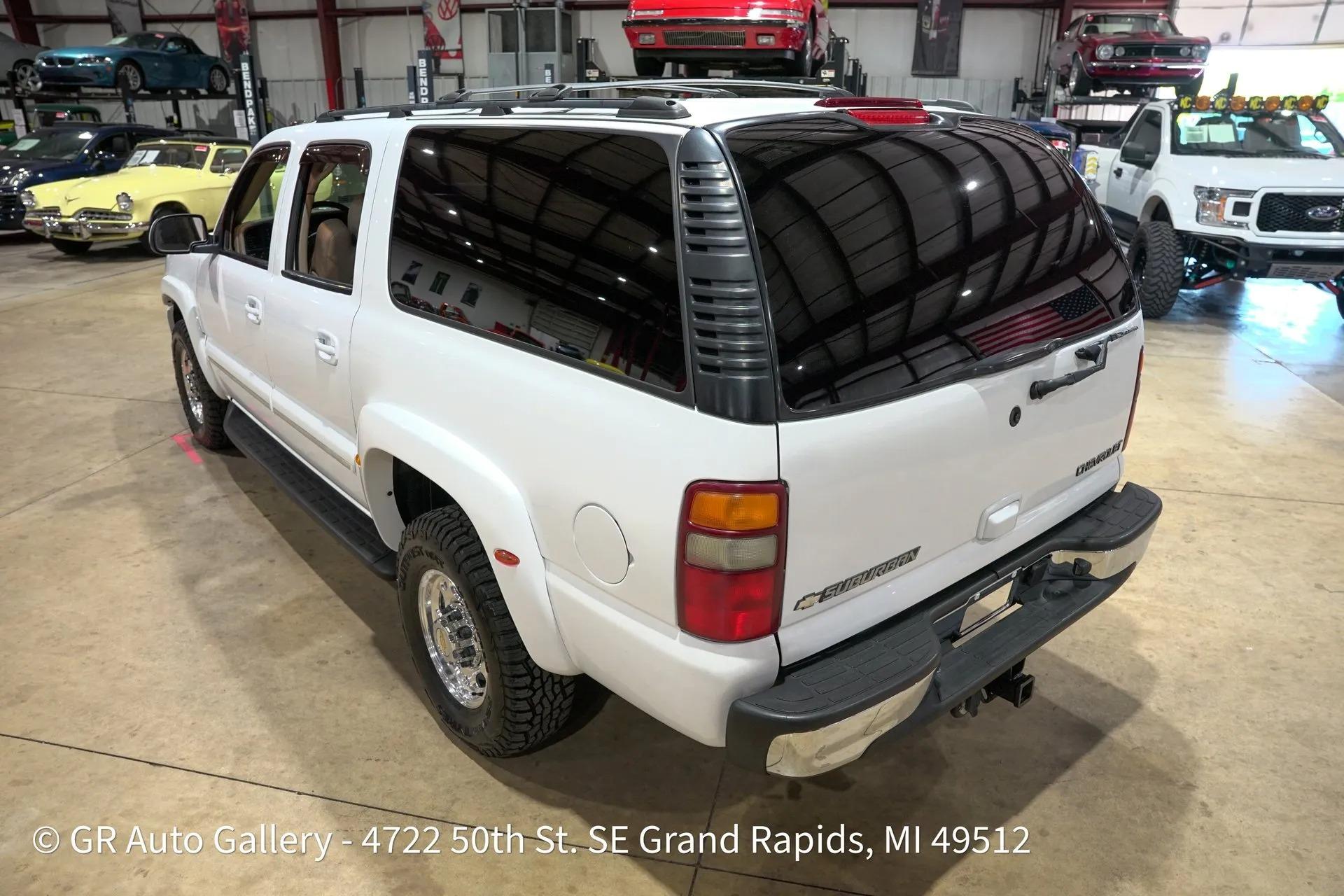 2003 Chevrolet Suburban K2500 LT