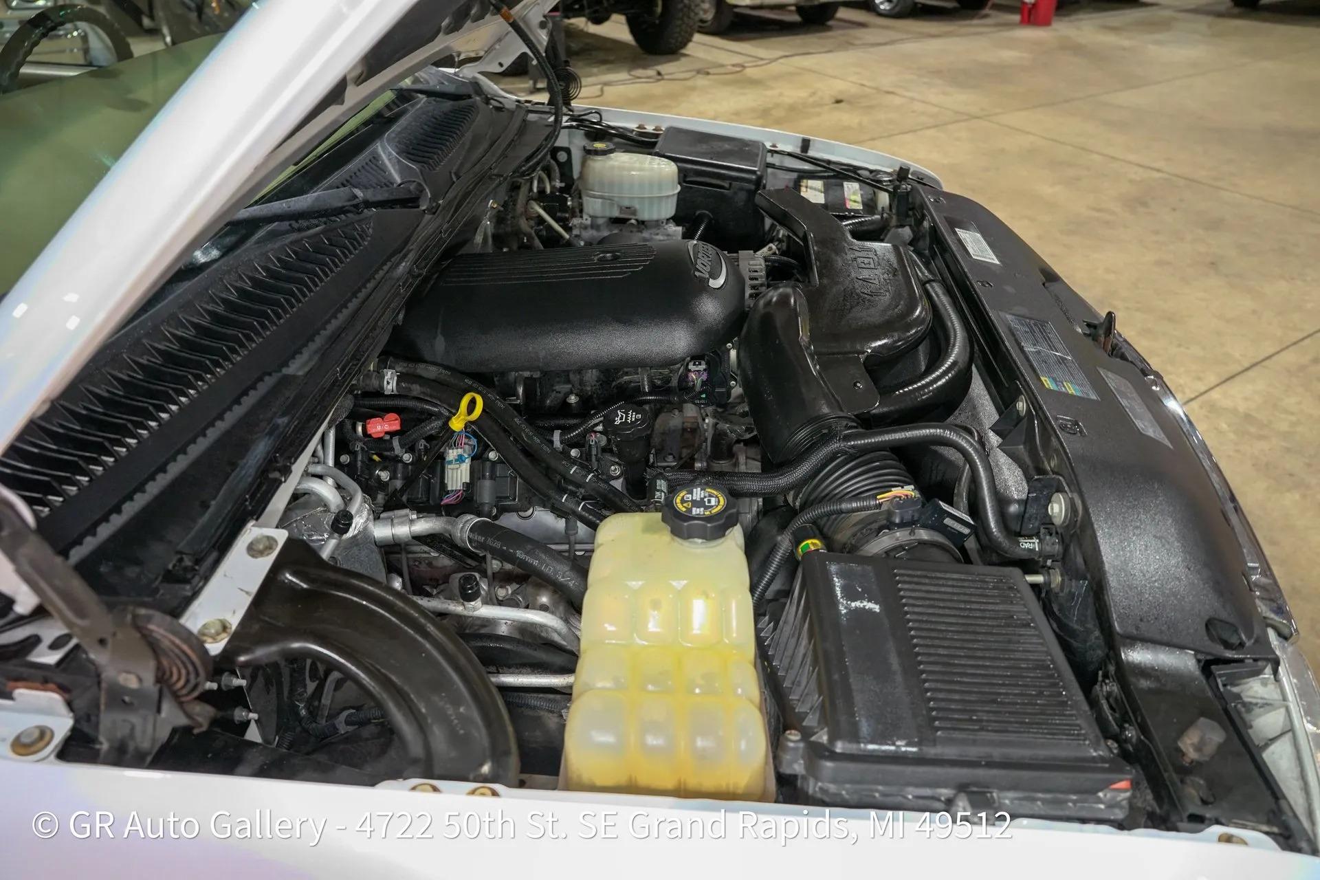 2003 Chevrolet Suburban K2500 LT