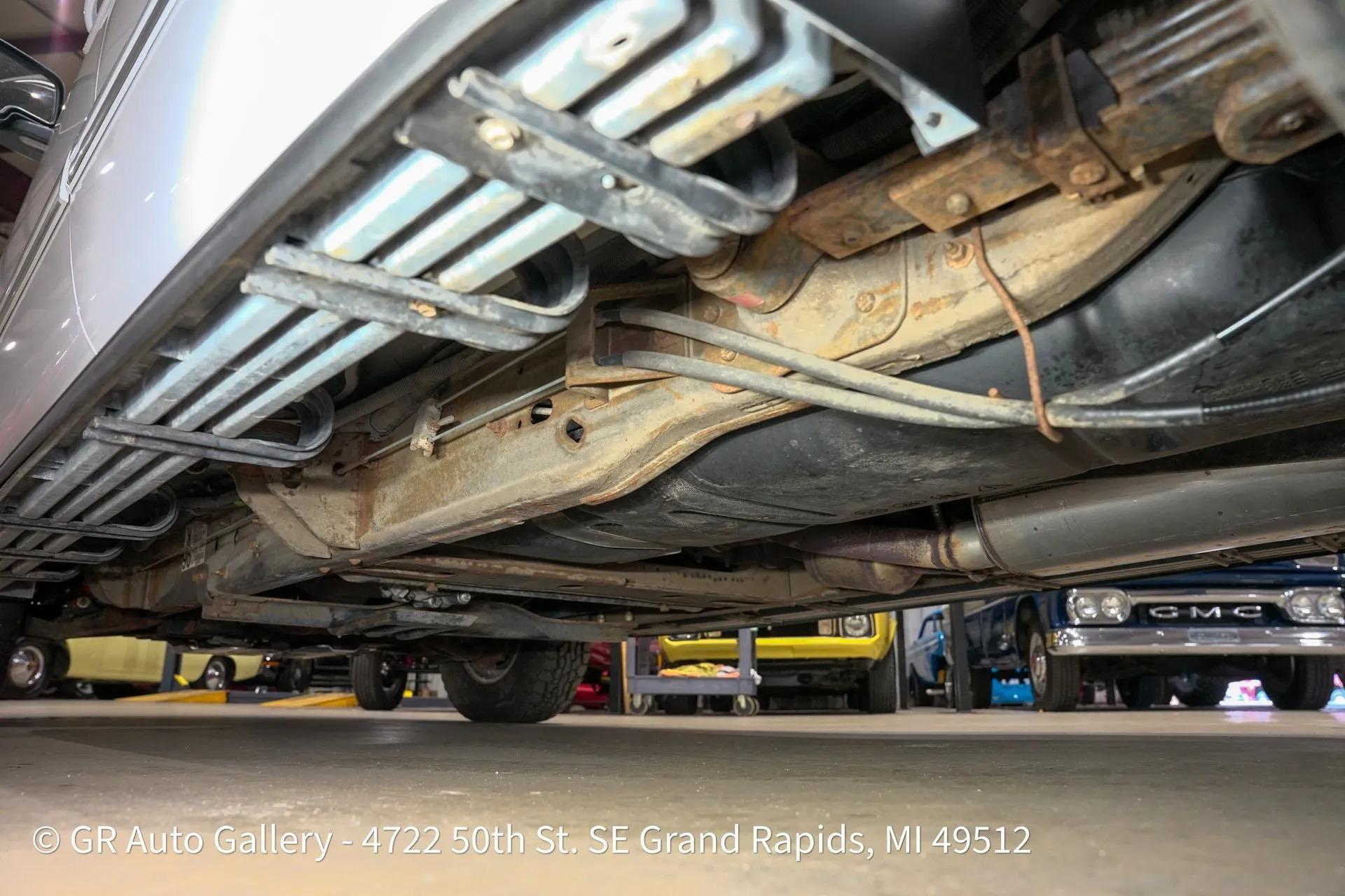 2003 Chevrolet Suburban K2500 LT