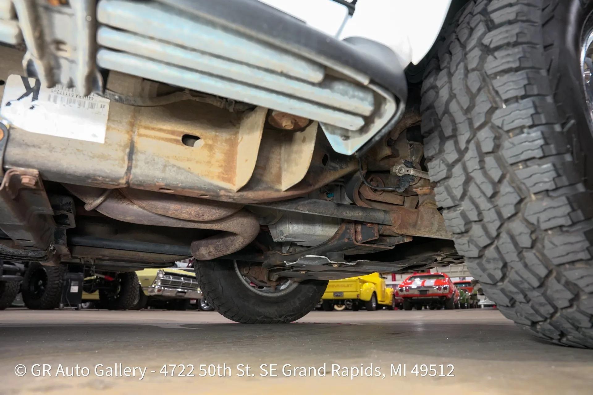 2003 Chevrolet Suburban K2500 LT
