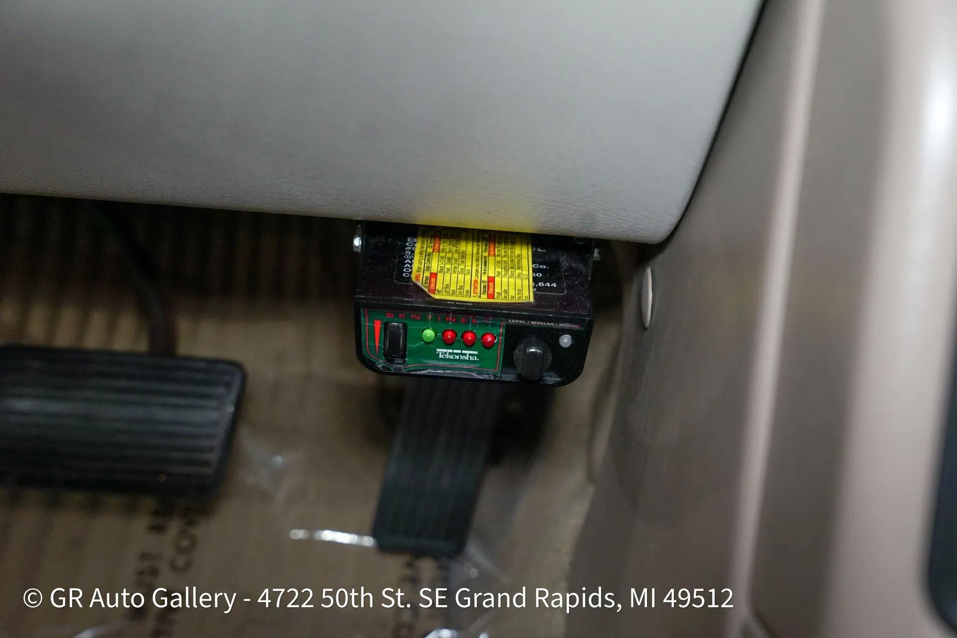 2003 Chevrolet Suburban K2500 LT