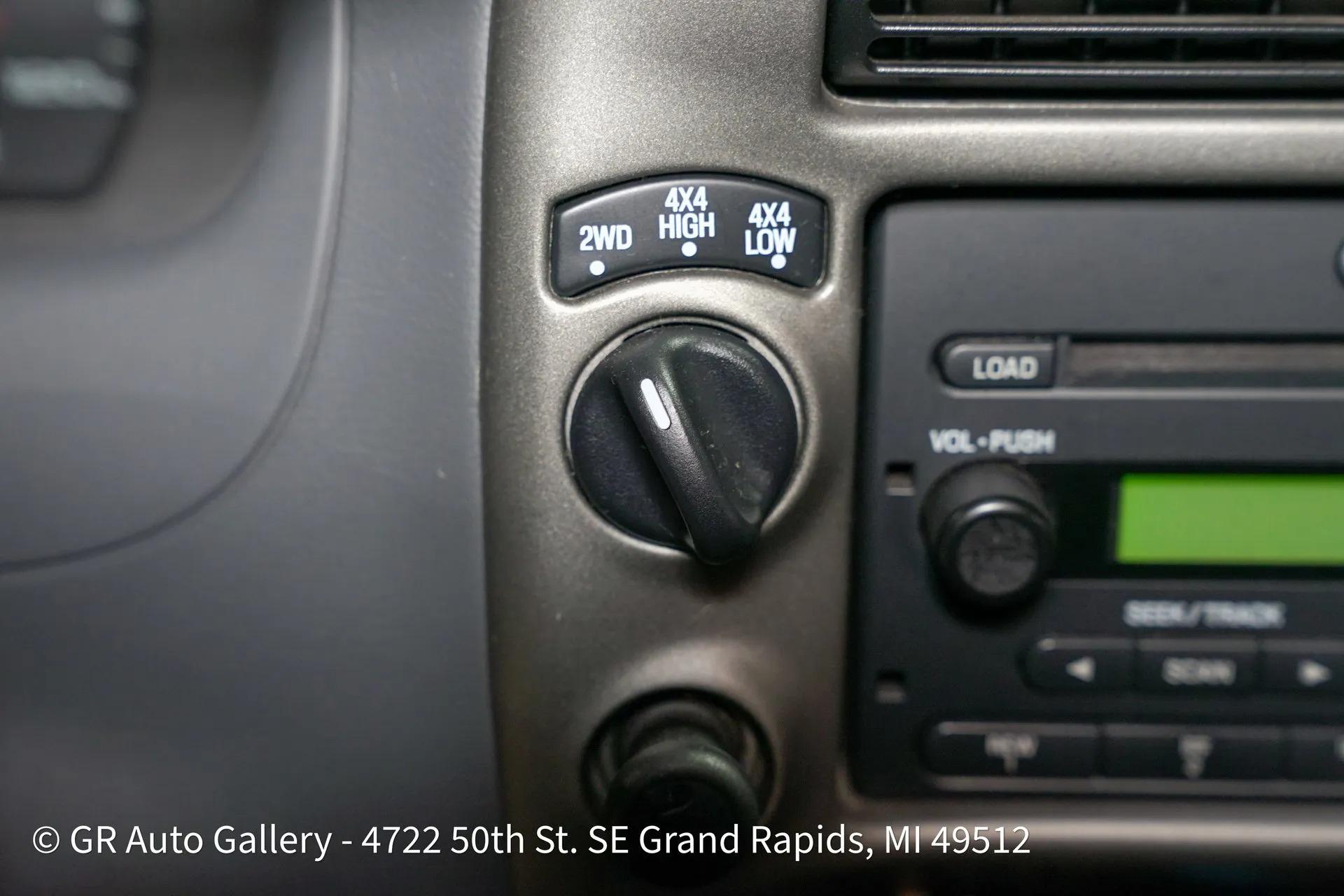 26k-Mile 2006 Ford Ranger XLT 4x4